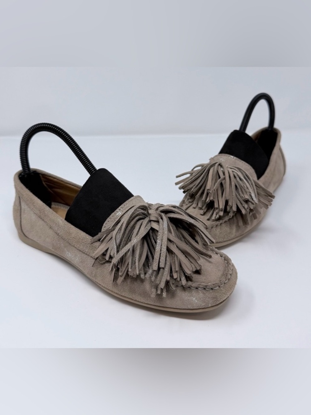 Flag Ltd Kiltie Fringe Suede Loafers Taupe Slip On Flats Women’s Size 7